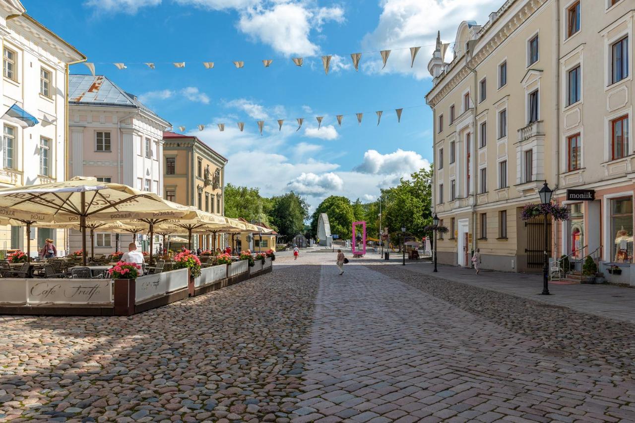 Old Town Luxury Penthouse Apartment With Emajogi View Tartu Exterior photo