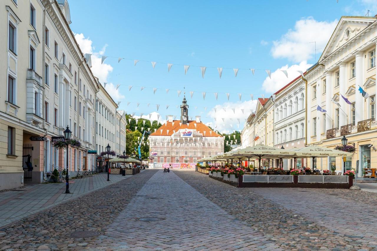 Old Town Luxury Penthouse Apartment With Emajogi View Tartu Exterior photo
